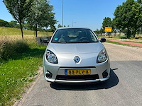 Renault twingo 1.2-16v authentique | 88-plv-8 i - afbeelding 9 van  17