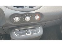 Renault twingo 1.2-16v collection, 27-skk-9 - afbeelding 2 van  10