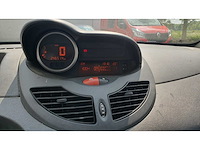 Renault twingo 1.2-16v collection, 27-skk-9 - afbeelding 1 van  2