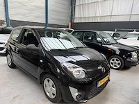 Renault twingo 1.2-16v dynamique, 79-xs-pn - afbeelding 1 van  10
