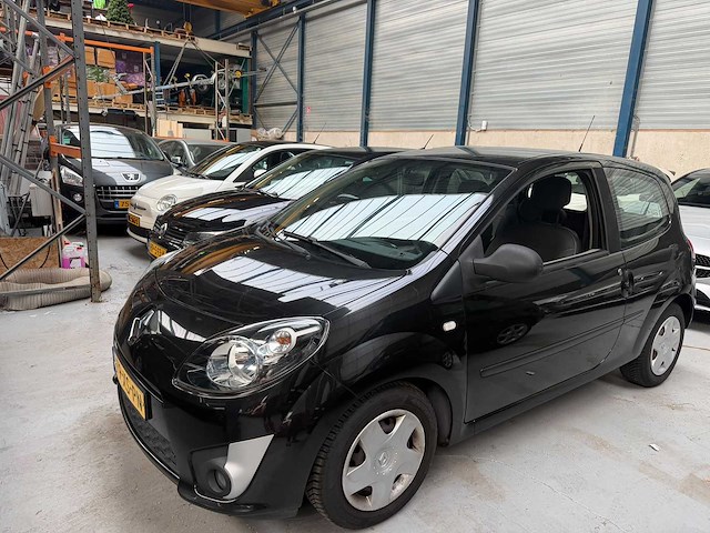 Renault twingo 1.2-16v dynamique, 79-xs-pn - afbeelding 3 van  10