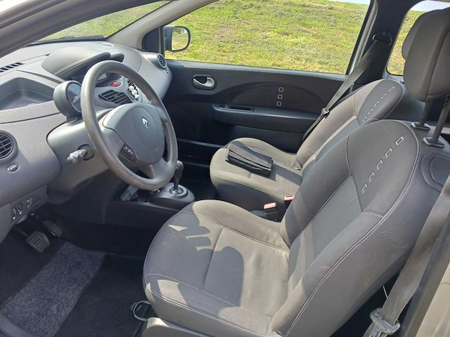 Renault twingo 1.2 16v dynamique, 89-rbs-9 - afbeelding 6 van  6
