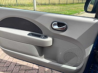 Renault twingo 1.2 16v dynamique, 99-zj-fv - afbeelding 7 van  23