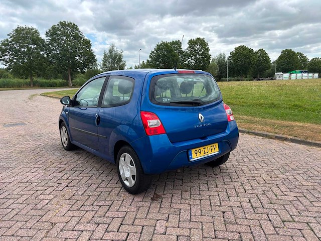 Renault twingo 1.2 16v dynamique, 99-zj-fv - afbeelding 18 van  23