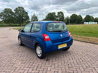 Renault twingo 1.2 16v dynamique, 99-zj-fv - afbeelding 18 van  23