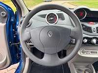 Renault twingo 1.2-16v dynamique, 99-zj-fv - afbeelding 4 van  23