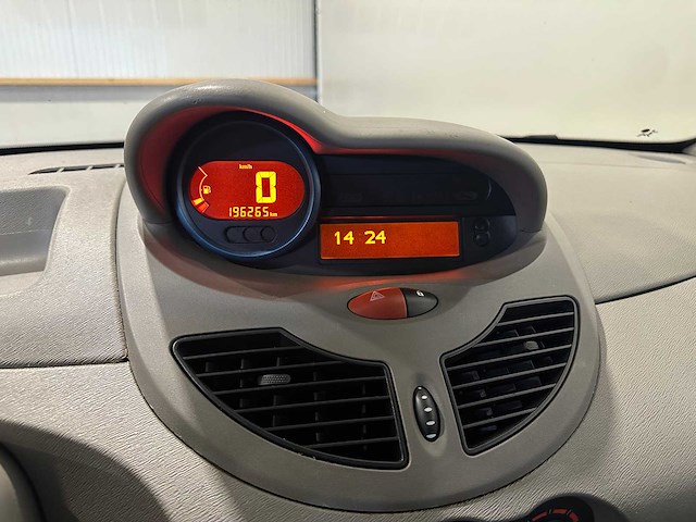 Renault twingo 1.2-16v expression 33-xs-fb - afbeelding 2 van  6