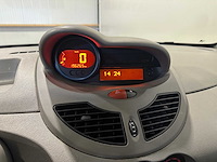 Renault twingo 1.2-16v expression 33-xs-fb - afbeelding 2 van  6