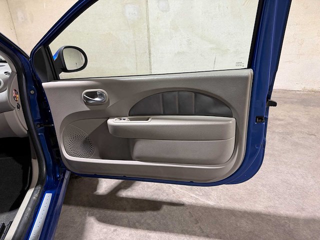 Renault twingo 1.2-16v initiale 76pk 2008, 83-zr-js - afbeelding 36 van  38