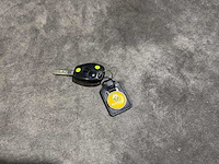 Renault twingo 1.2-16v initiale 76pk 2008, 83-zr-js - afbeelding 20 van  38