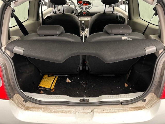 Renault twingo 1.2-16v nokia 2008 | 17-gzh-8 - afbeelding 31 van  35