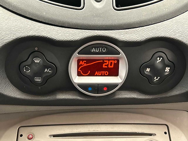 Renault twingo 1.2-16v nokia 2008 | 17-gzh-8 - afbeelding 35 van  35