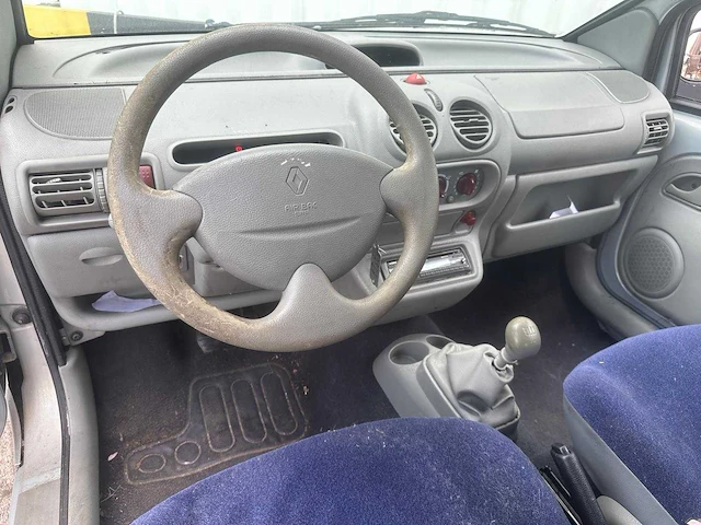 Renault twingo 1.2 16v privilège, 93-gl-kk - afbeelding 11 van  14