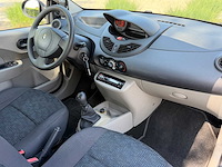 Renault twingo 1.2 authentique 09-hns-9 - afbeelding 7 van  22
