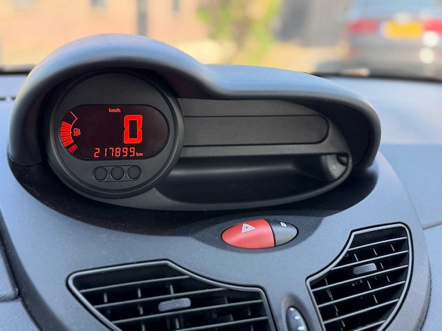 Renault twingo 1.2 authentique 09-hns-9 - afbeelding 11 van  22
