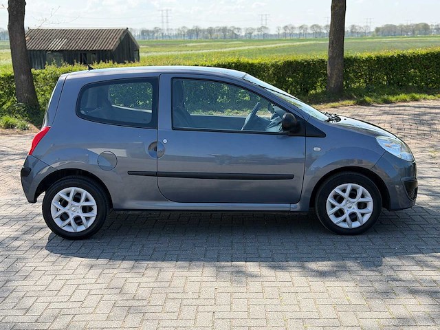 Renault twingo 1.2 authentique 09-hns-9 - afbeelding 19 van  22