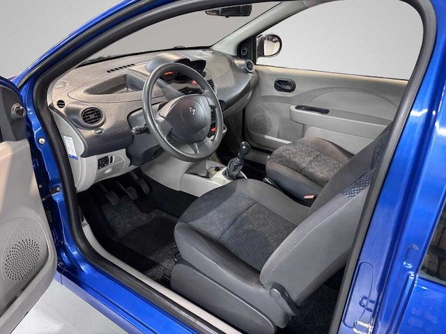 Renault twingo 1.2 authentique 2009 - afbeelding 5 van  8