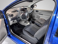 Renault twingo 1.2 authentique 2009 - afbeelding 5 van  8