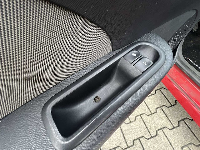 Renault twingo 1.2 authentique 2010 | tr-034-l - afbeelding 18 van  21