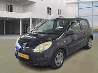Renault twingo 1.2 authentique, 35-kbz-8 - afbeelding 1 van  12