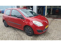 Renault twingo 1.2 authentique * 63-jxh-1 - afbeelding 3 van  10