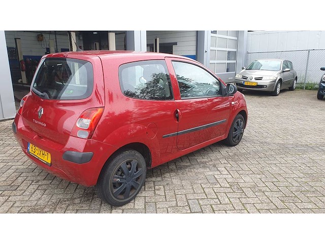 Renault twingo 1.2 authentique * 63-jxh-1 - afbeelding 4 van  10