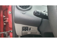 Renault twingo 1.2 authentique * 63-jxh-1 - afbeelding 9 van  10