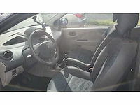 Renault twingo 1.2 authentique, 71-gxk-1 - afbeelding 7 van  11
