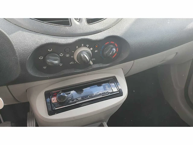 Renault twingo 1.2 authentique, 71-gxk-1 - afbeelding 11 van  11