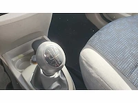 Renault twingo 1.2 authentique, 71-gxk-1 - afbeelding 10 van  11