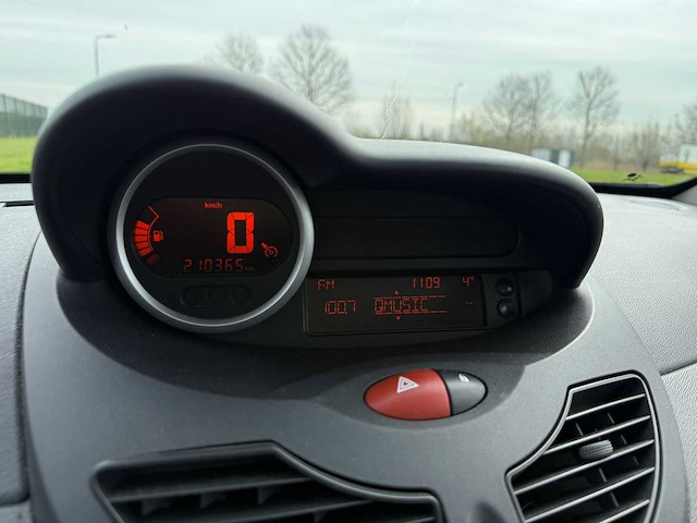Renault twingo 1.2 tce g, 77-kds-2 - afbeelding 2 van  16