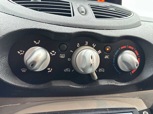 Renault twingo 1.2 tce gt | 67-xv-fx - afbeelding 21 van  22