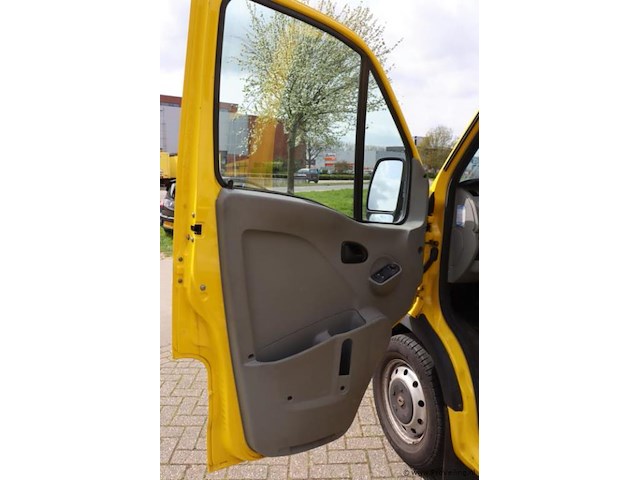 Renault udc1g6 kipper bedrijfsauto - kenteken: 6-vtz-37 - afbeelding 8 van  35
