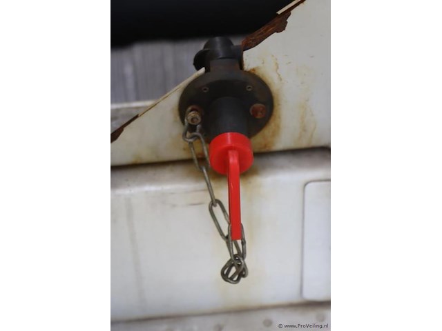 Renault udc1g6 kipper bedrijfsauto - kenteken: 6-vtz-37 - afbeelding 19 van  35