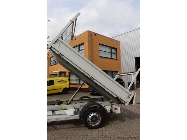 Renault udc1g6 kipper bedrijfsauto - kenteken: 6-vtz-37 - afbeelding 21 van  35