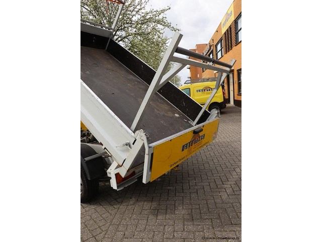 Renault udc1g6 kipper bedrijfsauto - kenteken: 6-vtz-37 - afbeelding 22 van  32