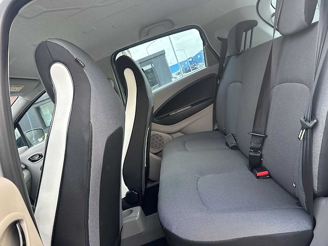 Renault zoe q210 zen qc 22 2015 | t-816-dr - afbeelding 14 van  17