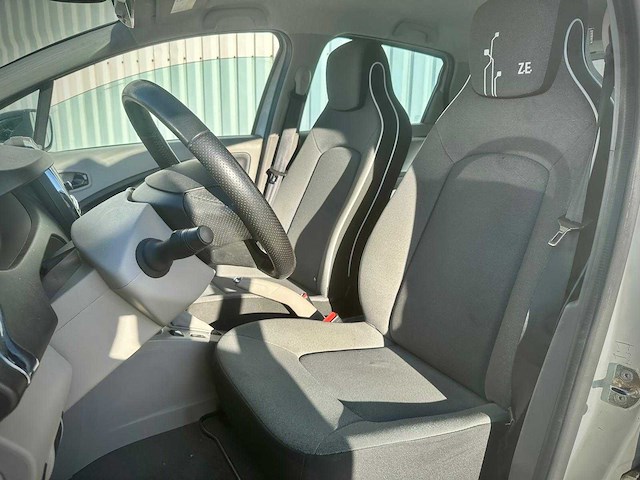 Renault zoe q210 zen quickcharge 22 kwh automaat, 2-xfx-64 - afbeelding 14 van  15