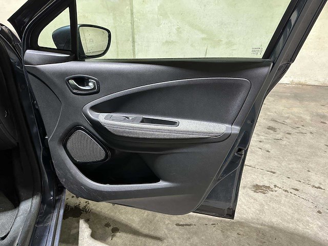 Renault zoe r135 intens 52 kwh 136pk 2019 (origineel-nl + 1e eigenaar) (ex accu), g-880-zb - afbeelding 32 van  41