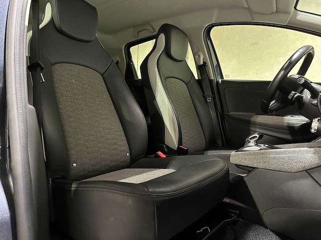 Renault zoe r135 intens 52 kwh 136pk 2019 (origineel-nl + 1e eigenaar) (ex accu), g-880-zb - afbeelding 33 van  41
