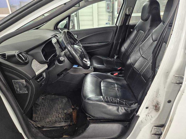 Renault zoe r135 zen 52 kwh automaat, k-157-df - afbeelding 10 van  12