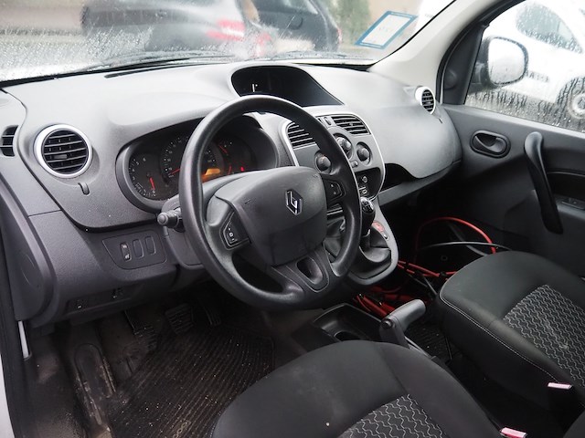 Renault - afbeelding 2 van  19