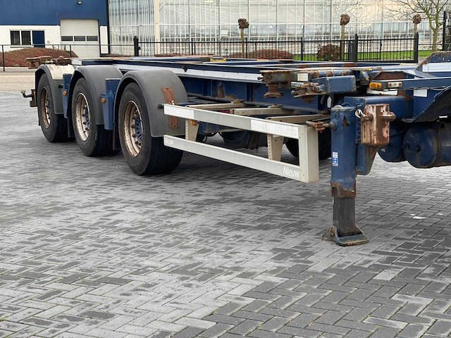 Renders - 2009 - roc 16.27 cc - ok-68-xd - afbeelding 4 van  29