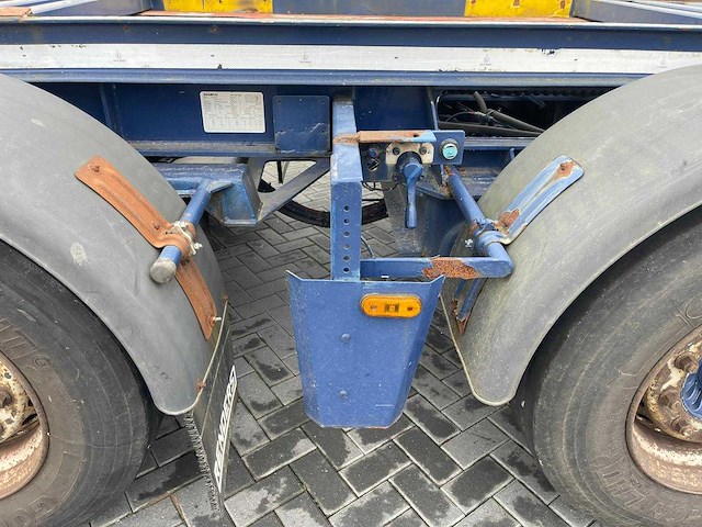 Renders - 2009 - roc 16.27 cc - ok-68-xd - afbeelding 20 van  29