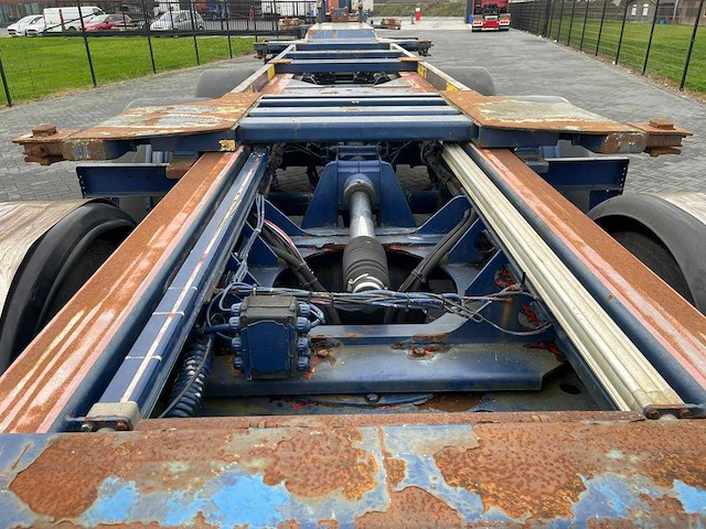 Renders - 2009 - roc 16.27 cc - ok-68-xd - afbeelding 10 van  29