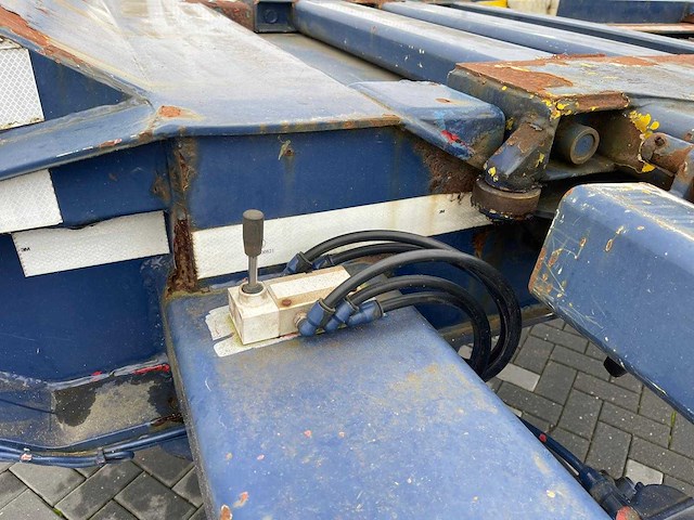 Renders - 2009 - roc 16.27 cc - ok-68-xd - afbeelding 14 van  29