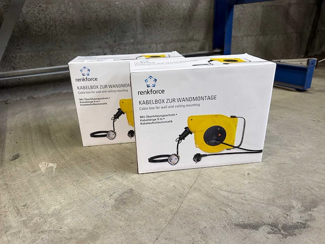 Renkforce wandverlengkabelhaspels en -snoer (2x) - afbeelding 1 van  1