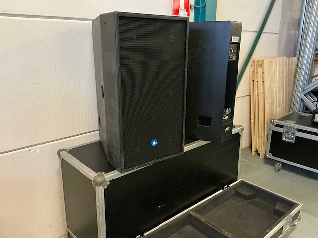 Renkus-heinz st4/6 luidspreker (2x) - afbeelding 1 van  7