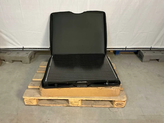 Renogy rng-kit-stcs200d-voy20 zonnepaneel set (4x) - afbeelding 6 van  10