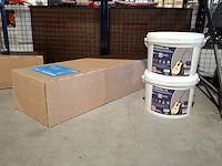 Renovlies 150 gram + lijm 10 liter, wit - afbeelding 1 van  4